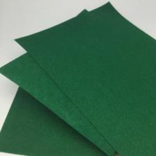 Фетр листовой жёсткий 2 мм,20х30 см,цвет тёмно-зелёный (053)